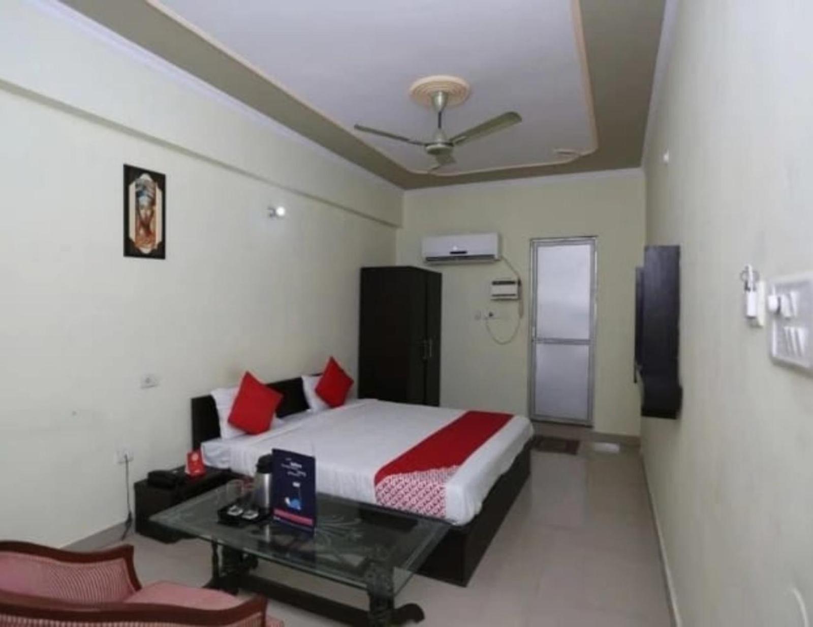 Hotel S K Palace Lucknow , Best Hotel In Lucknow , Hotel In Transport Nagar Lucknow ,Budget Hotels In Lucknow Esterno foto